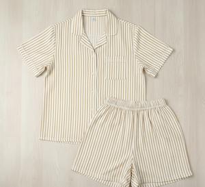 Conjunto de Pijama Corto de Verano para Mujer, Estampado a Mano, Ropa de Dormir de Algodón Suave con Característica Térmica, Hecho a Mano para Ella - Product Image 2