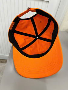 Gorra de Béisbol y Golf Naranja sin Estructura, con Logotipo Personalizado en el Panel Frontal, Cierre de Botón, Visera Curva, 100% Lona de Algodón Transpirable - Product Image 3