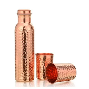 Botella de Agua Reutilizable de Cobre Martillado, Libre de BPA, Botella Metálica con Logotipo Personalizado Disponible para Exportación al por Mayor - Product Image 2