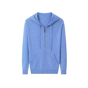 Sweat à capuche pour homme avec imprimé graphique audacieux, léger et respirant en coton, parfait pour un usage décontracté toute saison MADE BY HS 2027 - Product Image 1