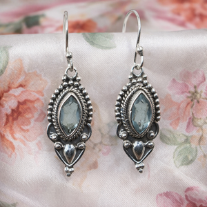 Pendientes Colgantes de Plata de Ley 925 con Topacio Azul Hechos a Mano, Joyería Tribal Vintage Boho, Chapados en Oro Rosa y Oro Amarillo, Regalo para Mujer - Product Image 6