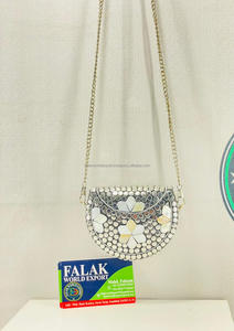 Pochette métallique de mariée sac à main miroir bohème sac à main accessoire de fête de mariage commande en gros par Falak World Export - Product Image 3