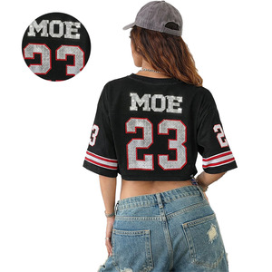Maillot de football américain personnalisé pour femme, en maille scintillante, avec numéro en strass, style streetwear, col en V, coupe oversize, vente en gros - Product Image 3