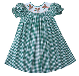 Robes et barboteuses pour filles en gingham vert de la série Canard brodé à la main - Silhouette trapèze en coton/polyester pour le printemps/été/automne - Product Image 1