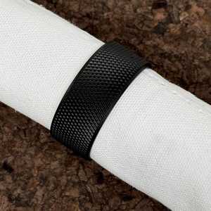 Elegantes Anillos para Servilletas de Latón Macizo con Diseño Moleteado, Acabados en Dorado, Plateado, Negro y Antiguo, Decoración de Mesa Premium - Product Image 2