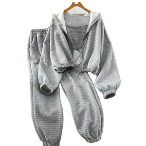Conjuntos Deportivos de Alta Calidad para Mujer, 100% Algodón Ecológico, de Secado Rápido, Estilo Urbano, para Gimnasio y Deportes, Venta al Por Mayor OEM - Product Image 6