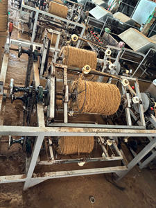 Red de fibra de coco/Red de geotextil de fibra de coco ecológica: Red biodegradable para protección de taludes y cobertura del suelo/Sra. Lima - Product Image 5