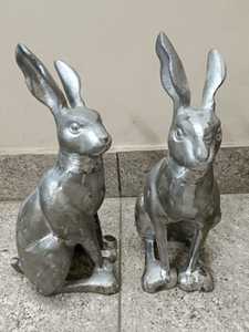 ROSHAN ARTISANAT Décoration de table en aluminium 3D de haute qualité, lapin à longues oreilles multi-pièces style Art Déco, ornement animalier DIY pour la maison - Product Image 1