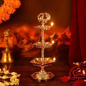 Diya Aarti en laiton avec poignée, Deepak traditionnel en laiton pour la maison et le temple - Product Image 4
