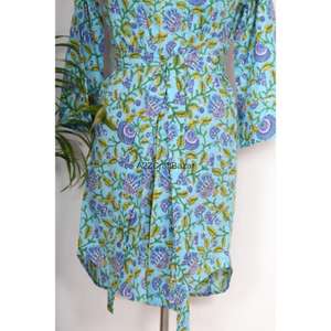 Camisa Midi de Algodón 100% con Estampado Floral, Cuello en V, para Eventos Formales/Nocturnos, Ecológica, Transpirable, con Botones - Product Image 6