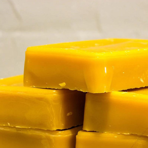 Cire d'abeille naturelle biologique en vrac à vendre – Plaques de cire d'abeille pure jaune pour bougies – Cire d'abeille brute à prix abordable - Product Image 5