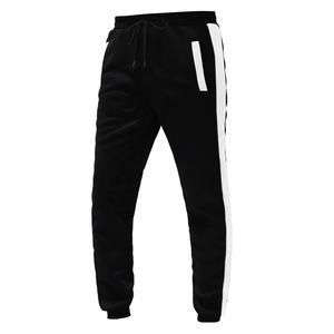 Ensemble de jogging Cargo d'hiver de haute qualité pour hommes, sweat à capuche respirant et coupe-vent avec logo personnalisé et nom de marque - Product Image 6