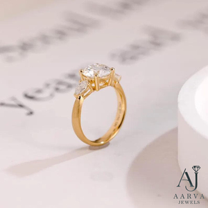 Anillo de Compromiso de Lujo con Moissanita Certificada IGI, Chapado en Oro, con Engaste de Puntas en Forma de Pera, Joyería para Regalo de Boda - Product Image 3