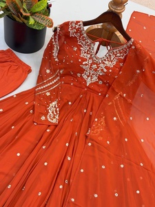 Ensemble Anarkali élégant, parmi les plus vendus, pour mariage et soirées, disponible à prix abordables - Product Image 6