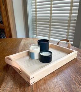 Plateau de service moderne en érable avec poignées en cuir, détails en noyer, finition laquée - Plateau ottoman en bois minimaliste pour cuisine et bureau (modèle simple) - Product Image 6