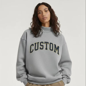Sweat-shirt surdimensionné en molleton pour femme, col montant, avec logo frontal, coupe-vent et écologique, collection automne 2026 – Vente en gros personnalisée de haute qualité - Product Image 1