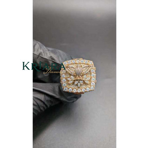 Bague Cocktail Homme en Argent 925 et Or Massif 18K avec Moissanite, Motif Aigle, Sertissage Pavé, Bijou de Luxe Tendance - Product Image 1