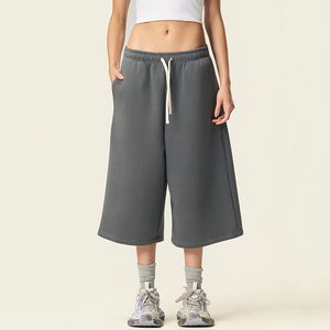 Pantalones Cortos de Mujer de Felpa Color Mostaza, a la Moda, de Cintura Media, con Cierre de Cordón, Ajuste Holgado, Casuales, con Patrón de Punto y Bolsillos - Product Image 1
