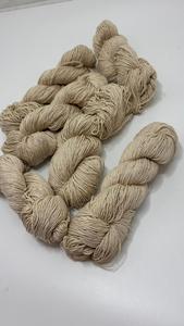 Fil de coton peigné 8 brins de qualité supérieure pour projets de tricot, crochet et tissage, avec texture écologique et recyclable et utilisation polyvalente - Product Image 2