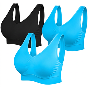 สปอร์ตบราสำหรับผู้หญิง รุ่น Racer back U-Neck Light Support Yoga Bra สีดำ สีขาว สีเทา แพ็ค 3 ชิ้น - Product Image 3