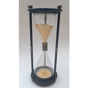 นาฬิกาทรายทรงกลมชุบทองเหลือง - ของตกแต่งโต๊ะสำหรับวันพ่อและตรุษจีน - Product Image 4