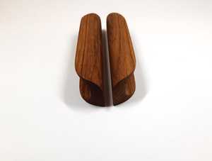 Tirador de Mueble Rectangular de Madera con Acabado Natural, Diseño Minimalista, Herraje Duradero para Puertas y Cajones - Product Image 3