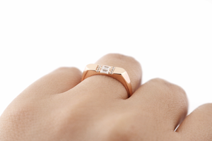 Anillo de Plata de Ley 925 con Diamantes en Oro Rosa, Corte Esmeralda, Joyería Fina y Elegante para Uso Diario - Product Image 3