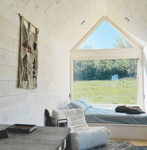 Maison préfabriquée conteneurisée sur roues, remorque, maison mobile modulaire, cabane avec cuisine, salle de bain, unité de couchage et de séjour - Product Image 1