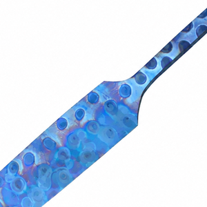 Hoja de cuchillo azul con patrón, filo afilado y espiga larga y estrecha para la fabricación de mangos personalizados y proyectos de bricolaje de cuchillos. - Product Image 5