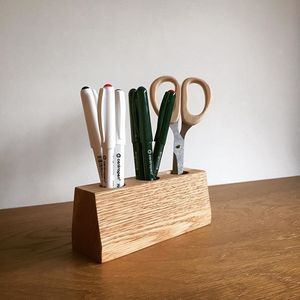 Organisateur de bureau en bois minimaliste pour stylos, porte-stylos en bois naturel pour l'espace de travail à domicile, organisateur de bureau en bois au design intemporel - Product Image 4