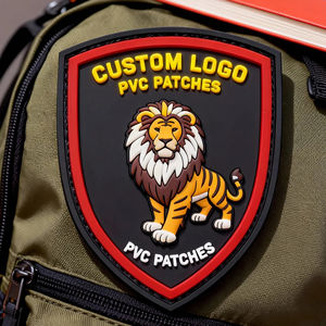 Etiqueta de PVC 2D/3D con Logotipo Personalizado, Impermeable, Termoadhesiva, en Relieve, para Cuidado de la Ropa, para Gorras de Lona - Product Image 4