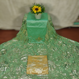 Dernière conception somalienne de tissu de robe Dirac en pierre perlée Fransawi avec Gorgoura et Garbsaar assortis pour les femmes - Product Image 3