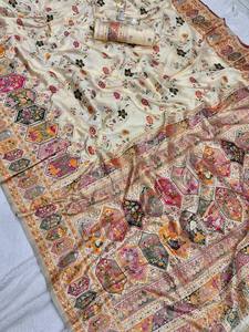 Sari de diseño Rajwadi con tejido artesanal, pallu de Cachemira y bordes ricos con hilo Zari - Product Image 3