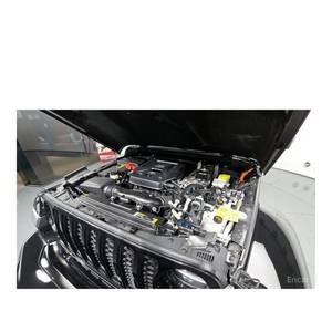 Jeep Wrangler 2.0 Overland Power Top 4 Puertas 4xe Caja de Cambios Automática Cámara Trasera Modelo Diciembre 2022 51,432 km Asientos de Tela Izquierda - Product Image 6