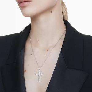 Colgante de Cruz con Ojo de Oro Blanco de Alta Calidad, con Moissanita, Estilo Hip Hop, Joyería al por Mayor, Suministro a Granel desde India - Product Image 2