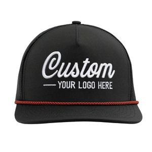 Casquette de baseball snapback 5 panneaux premium en tissu poly imperméable, visière plate, logo brodé 3D personnalisé, corde et trous découpés au laser - Product Image 1
