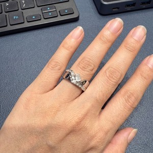 Modern Platinum <b>Diamond</b> Wedding <b>Ring</b> for Women Elegant Fine Jewelry for Engagement Anniversary and Parties - Product Image 4