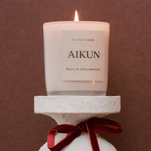 Vela Aromática de Combustión Lenta AIKUN con Aroma a Hierba Limón y Té Verde en Frasco de Vidrio, Vela Perfumada Refrescante para Venta al Por Mayor OEM - Product Image 2