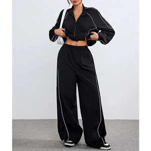 Conjunto Deportivo Negro con Capucha para Mujer, Diseño Sólido de Manga Larga, Sudadera Casual con Cierre Frontal y Pantalones con Bolsillos Laterales - Product Image 3