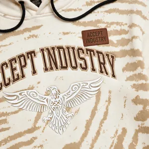 Sweat à capuche Falcon en molleton de coton beige tie-dye, motif graphique, style streetwear, de la marque Accept Industry - Product Image 6