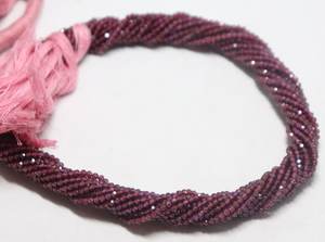 ลูกปัดโรโดไลต์การ์เนตทรงรอนเดลเหลี่ยมเล็กขนาด 2.5 มม. ของ AAA Natural สำหรับทำเครื่องประดับ - Product Image 2