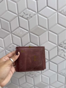 Fashionable New Genuine Leather Wallet Slim Wallet Unisex Fold Closure Black <b>Colour</b> Credit <b>Card</b> Cash Holder Gift for Him Daily - Product Image 3