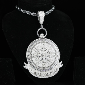 Colgante de Moissanita Totalmente Incrustada con Símbolo de Dólar, Joyería Hip Hop, Engaste de Garra de Oro Personalizado, Plata 925, Hermoso Regalo para Ella - Product Image 3