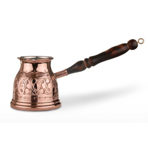 Cafetera Turca de Cobre Grabada a Mano, Tradicional Cezve Ibrik Martillada con Mango de Madera, Decoración Elegante para Mesa y Cocina - Product Image 1