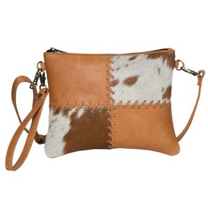 Bolsas de estilo Vintage hechas a mano de piel de vaca de aspecto increíble para uso en viajes de fiesta en bolsos de regalo para mujeres al por mayor artículos de bolsos con flecos - Product Image 3
