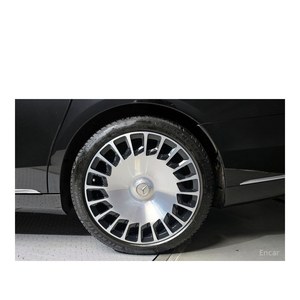 Mercedes-Benz Classe S Maybach S560 4MATIC Modèle juillet 2018 avec 67 861 km, boîte automatique, conduite à gauche, caméra de recul - Product Image 5