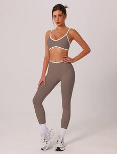 Ensemble de sport pour femme : Leggings de sport taille haute à séchage rapide et soutien-gorge de sport sans couture pour la course et la gym - Product Image 4