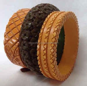 Juego de brazaletes de resina de colores personalizables de alta calidad, pulseras ligeras de moda para la elegancia diaria - Product Image 1