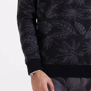 เสื้อสเวตเชิ้ตผู้ชายพรีเมียมสำหรับฤดูใบไม้ผลิ คอกลม แขนยาว พิมพ์ลายดิจิทัล ชายเสื้อและปลายแขนแบบริบ สำหรับสไตล์ทันสมัย - Product Image 6
