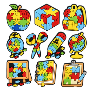 แพทช์ยาง PVC 3 มิติ คุณภาพสูง โลโก้สั่งทำ กันน้ำ ทนทาน เย็บติด/ติดกาว สำหรับตกแต่งรองเท้าแตะ ชาร์มเสื้อผ้า และเครื่องประดับ - Product Image 4